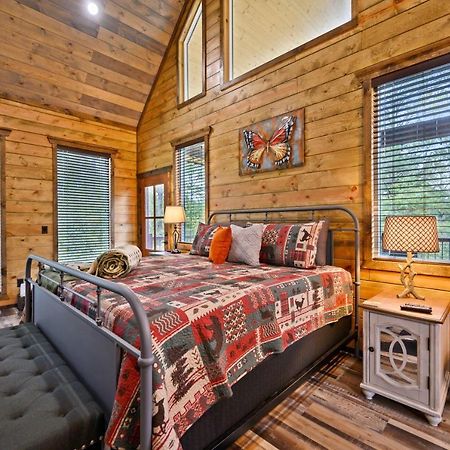 The Adirondack Honeymoon Hot Tub Soaking Tub Wood Burning Fireplace Stephens Gap 外观 照片