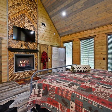 The Adirondack Honeymoon Hot Tub Soaking Tub Wood Burning Fireplace Stephens Gap 外观 照片
