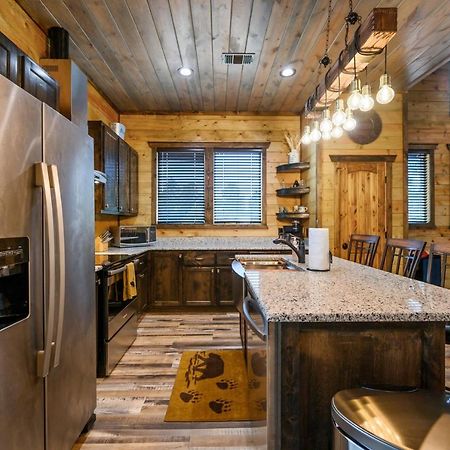 The Adirondack Honeymoon Hot Tub Soaking Tub Wood Burning Fireplace Stephens Gap 外观 照片