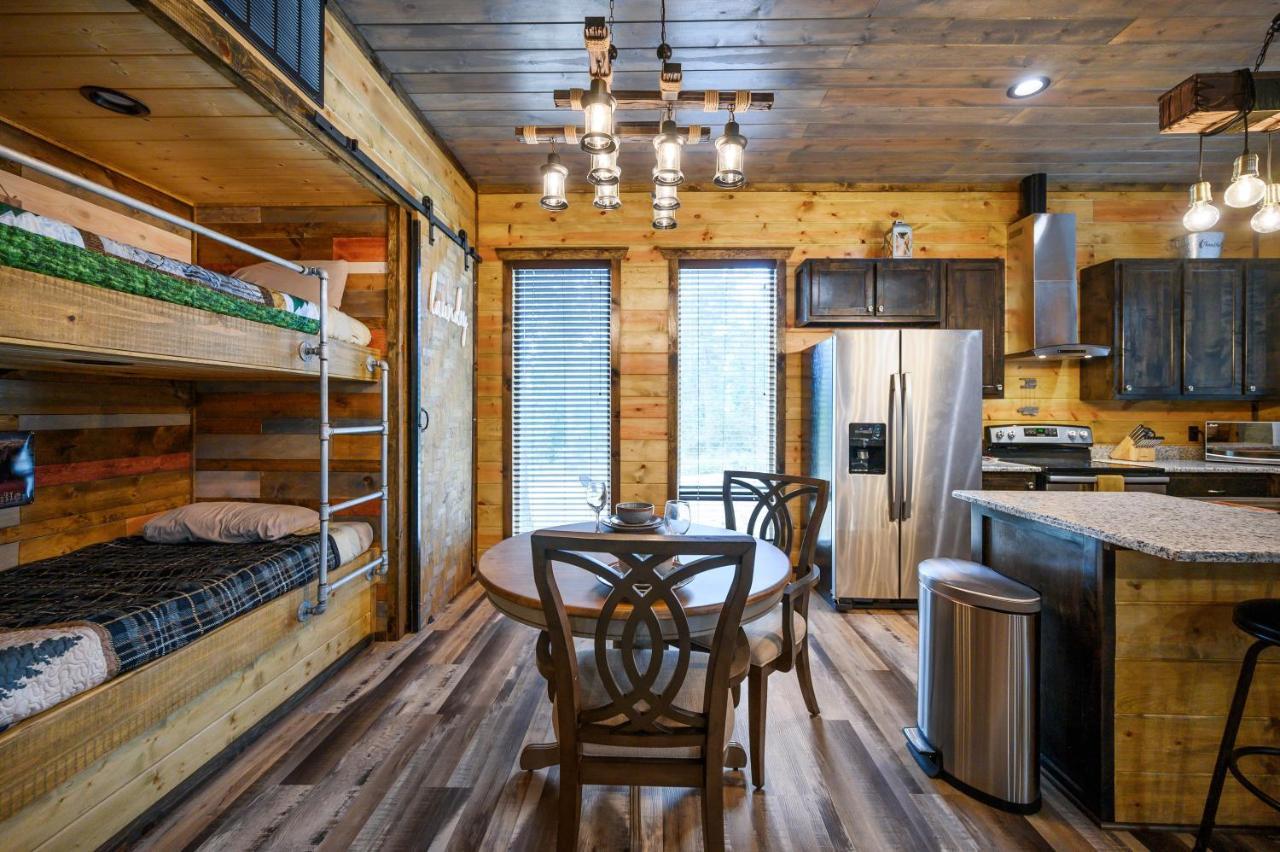 The Adirondack Honeymoon Hot Tub Soaking Tub Wood Burning Fireplace Stephens Gap 外观 照片